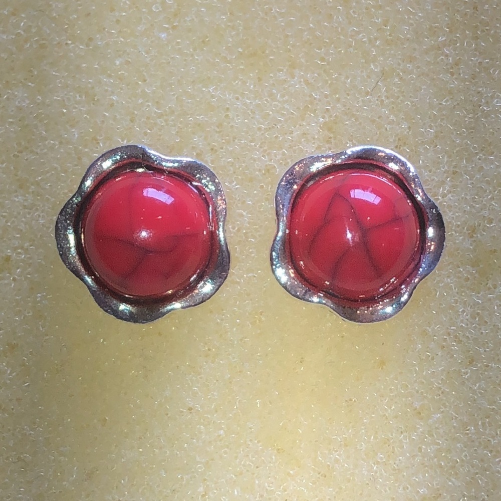 Red and Silver Tone Dainty Boho Stud Earrings - Picture 3 of 4